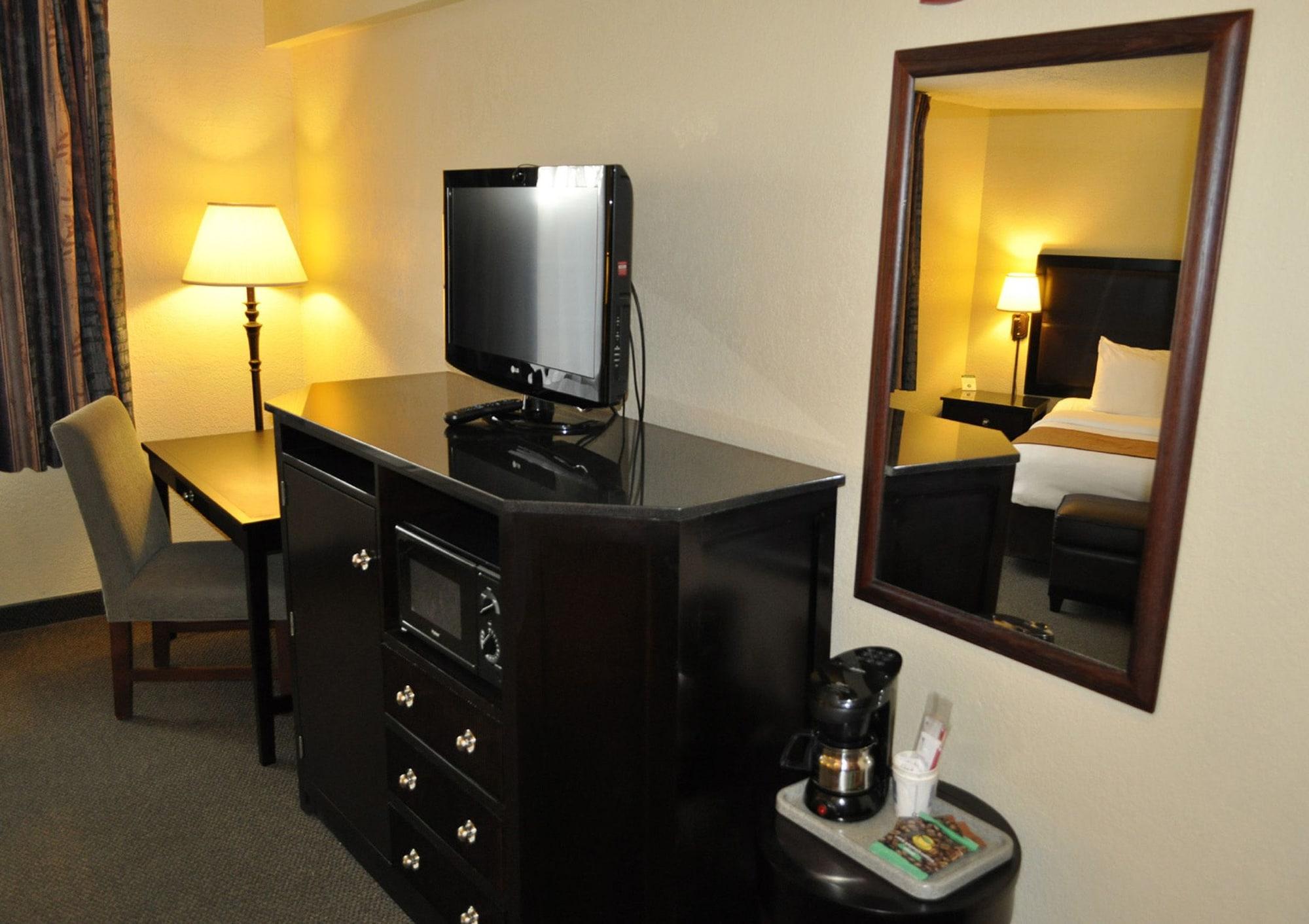 Comfort Inn & Suites Lincoln City Bagian luar foto