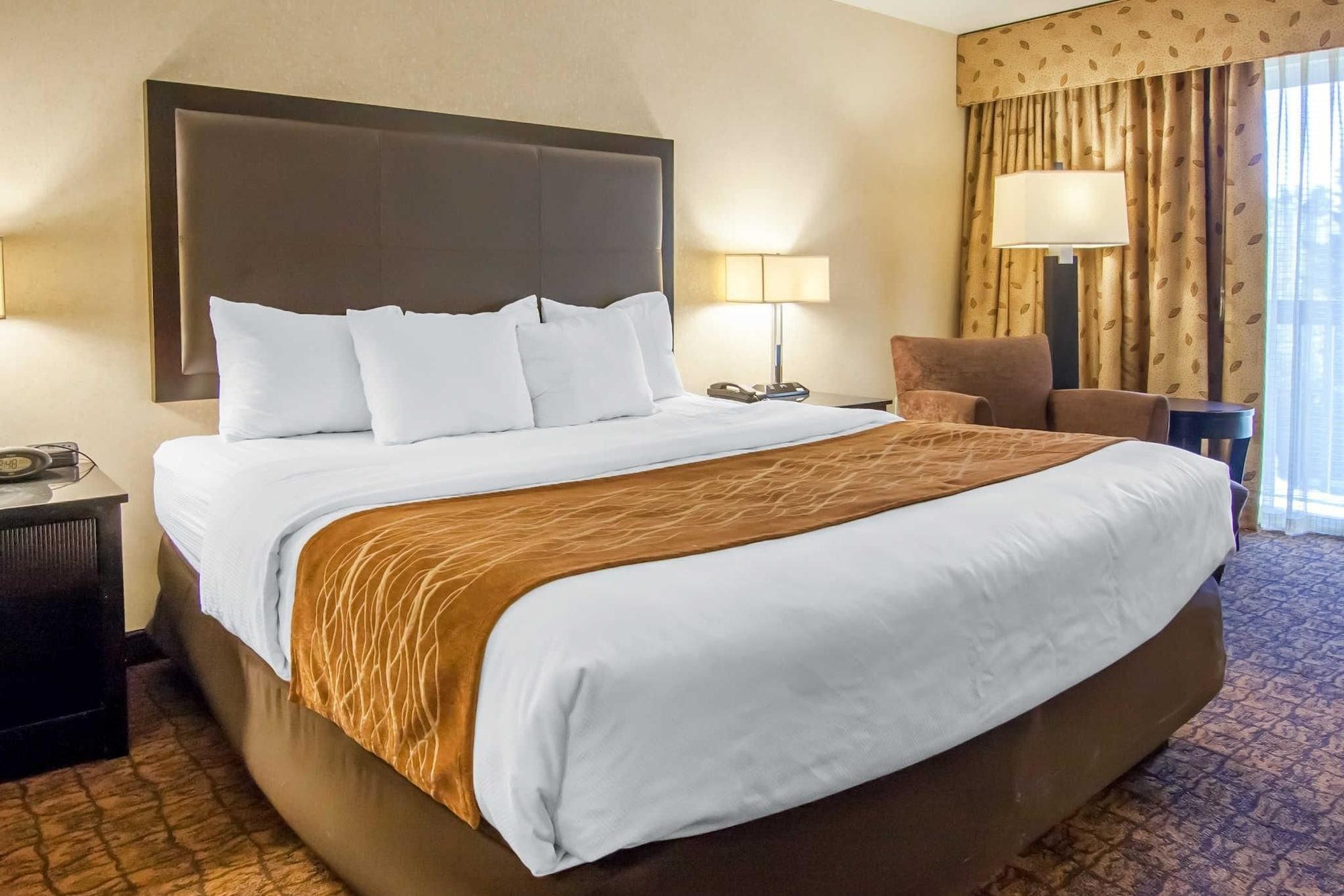 Comfort Inn & Suites Lincoln City Bagian luar foto