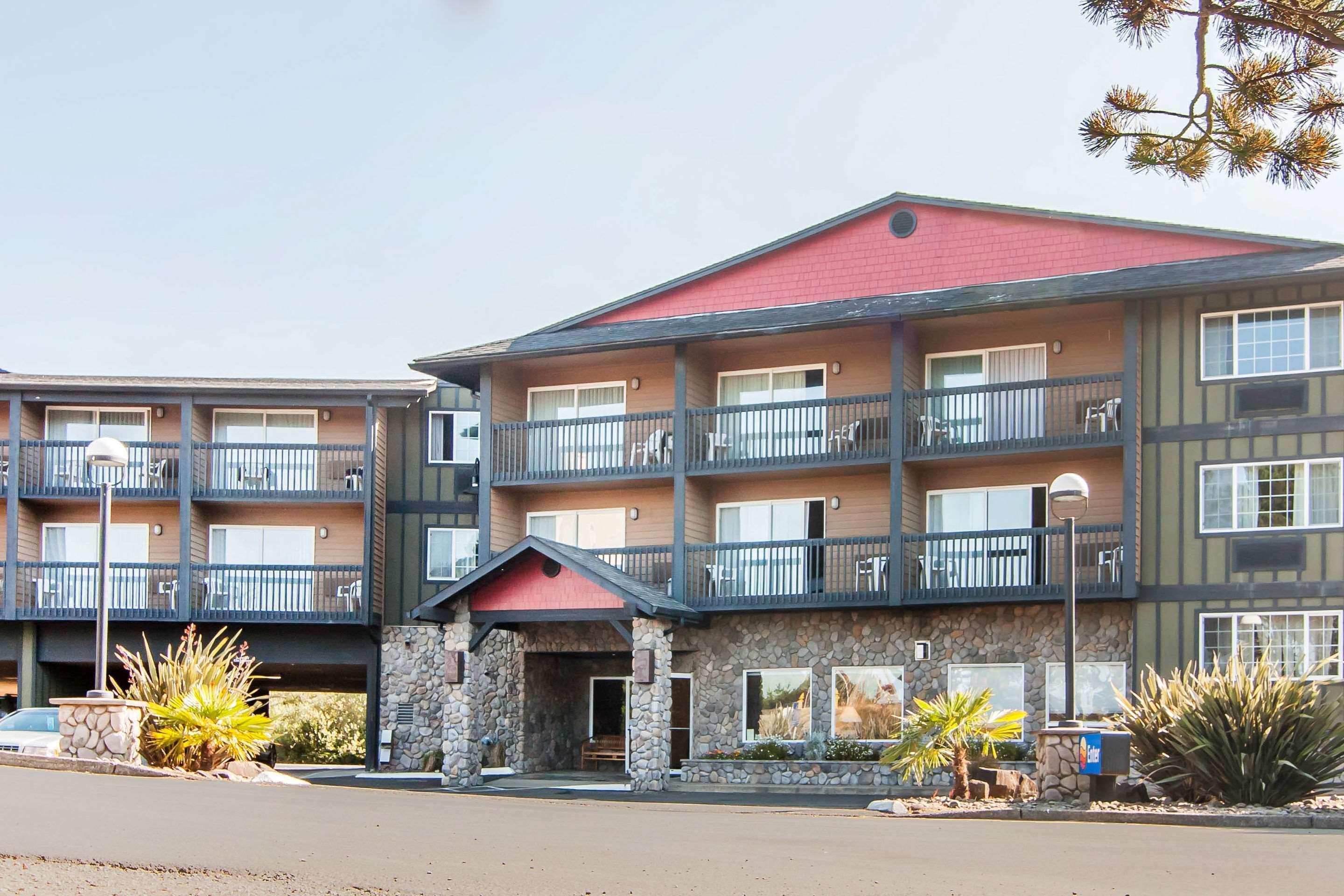 Comfort Inn & Suites Lincoln City Bagian luar foto