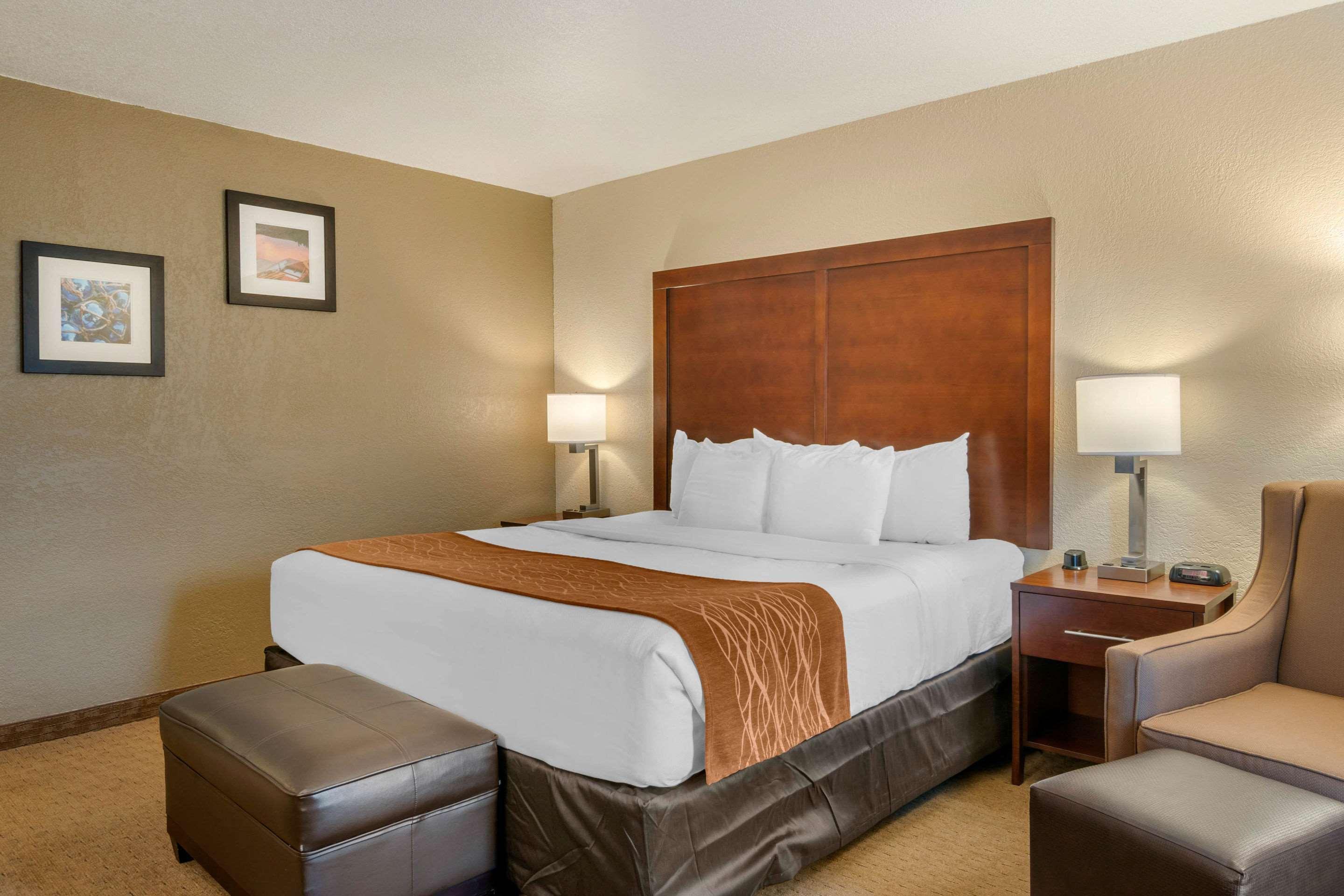 Comfort Inn & Suites Lincoln City Bagian luar foto