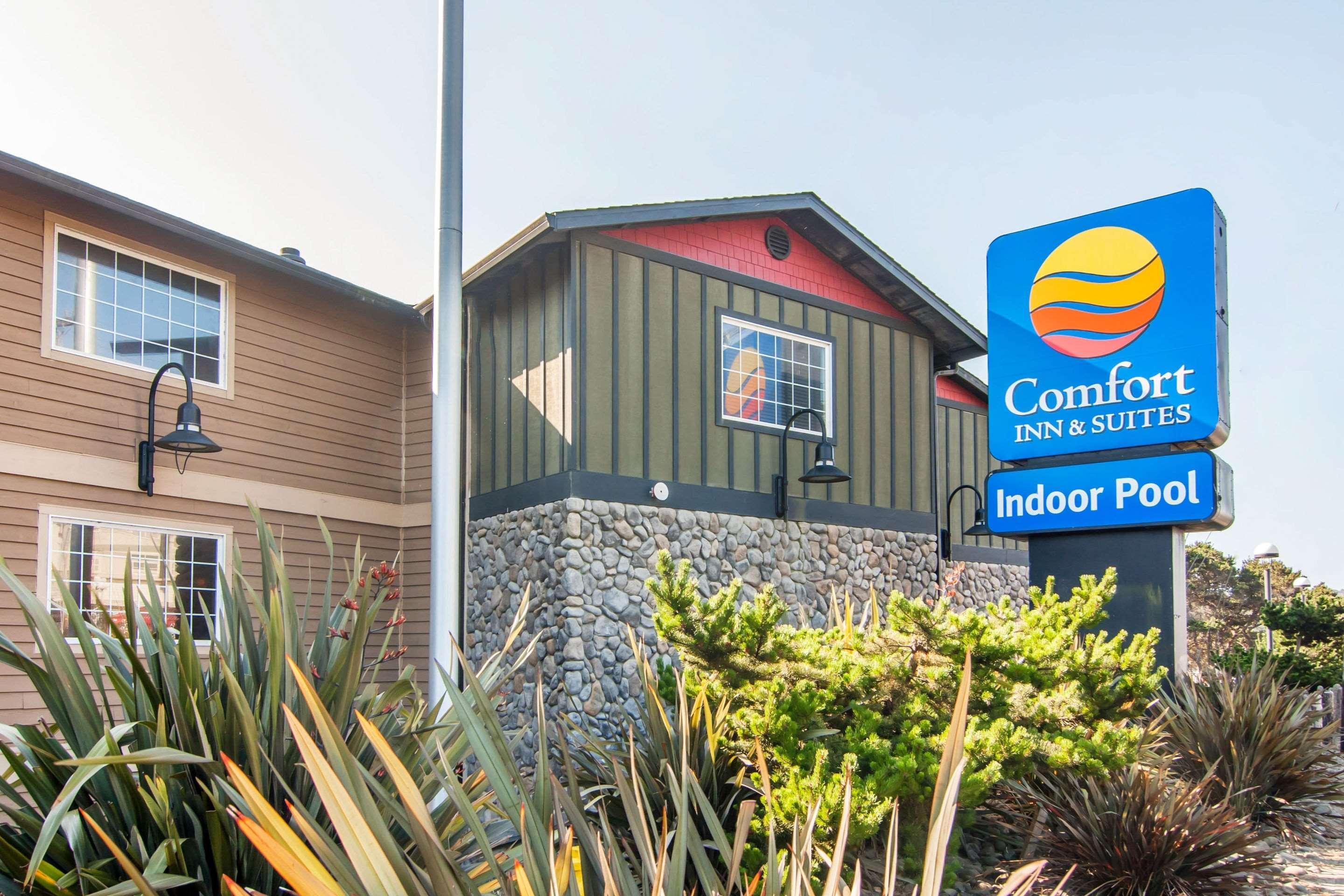 Comfort Inn & Suites Lincoln City Bagian luar foto
