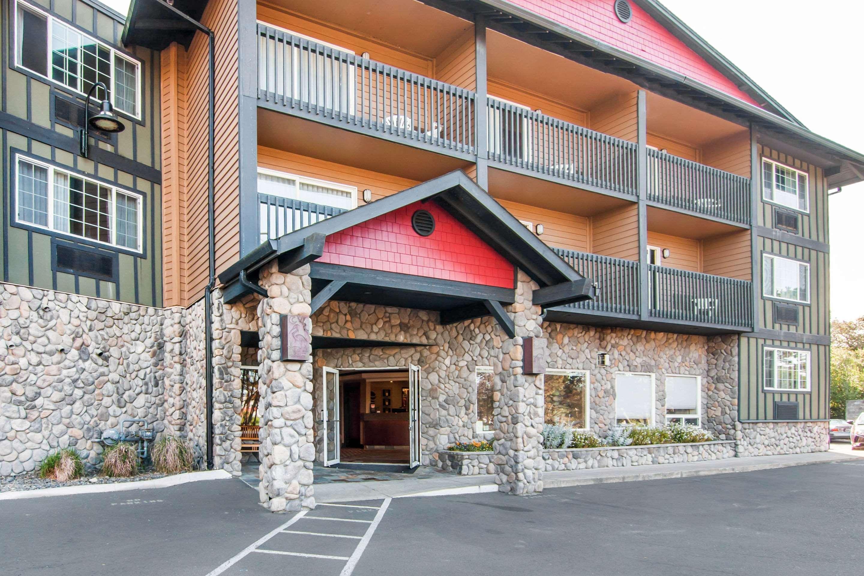 Comfort Inn & Suites Lincoln City Bagian luar foto