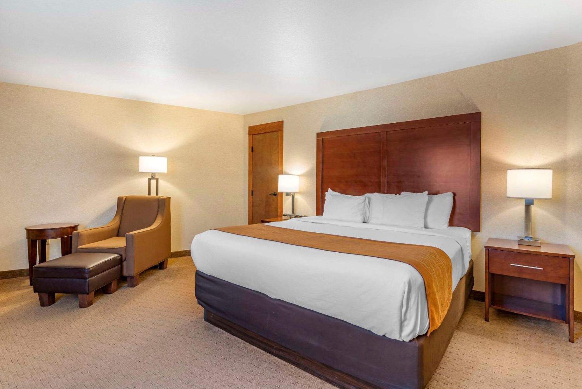 Comfort Inn & Suites Lincoln City Bagian luar foto