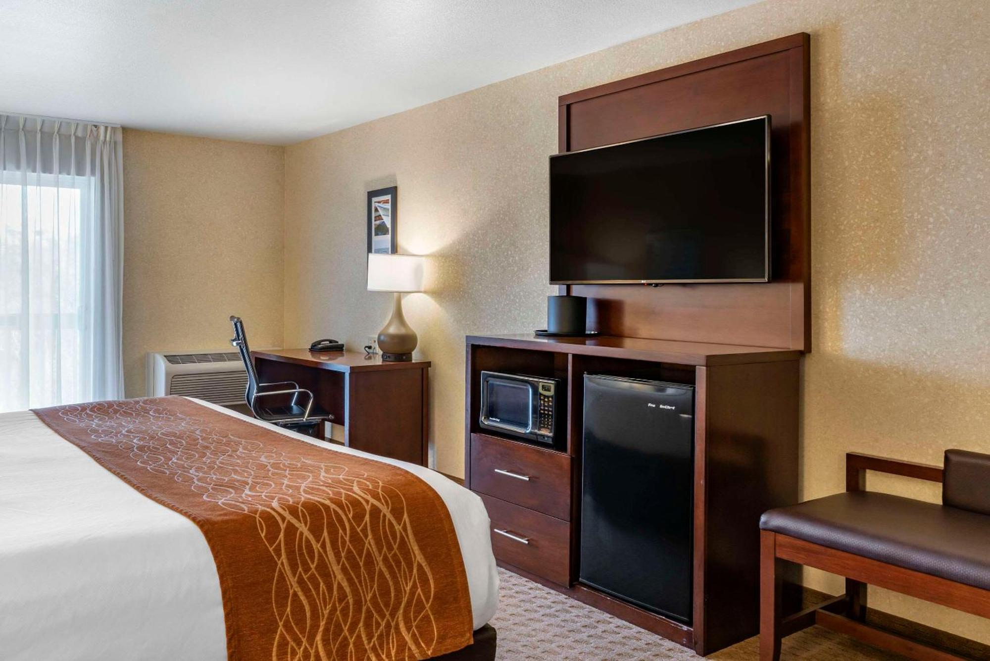 Comfort Inn & Suites Lincoln City Bagian luar foto