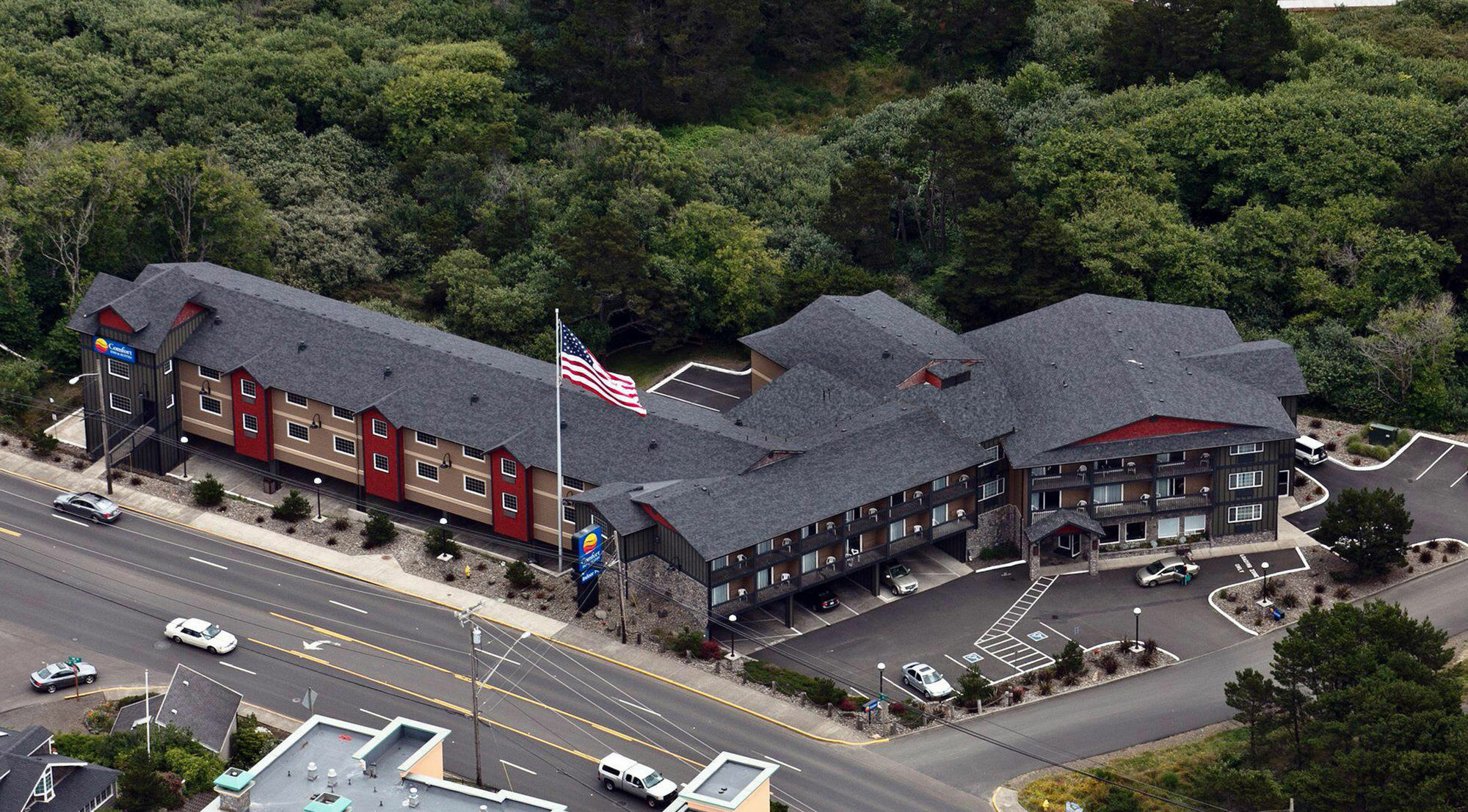 Comfort Inn & Suites Lincoln City Bagian luar foto